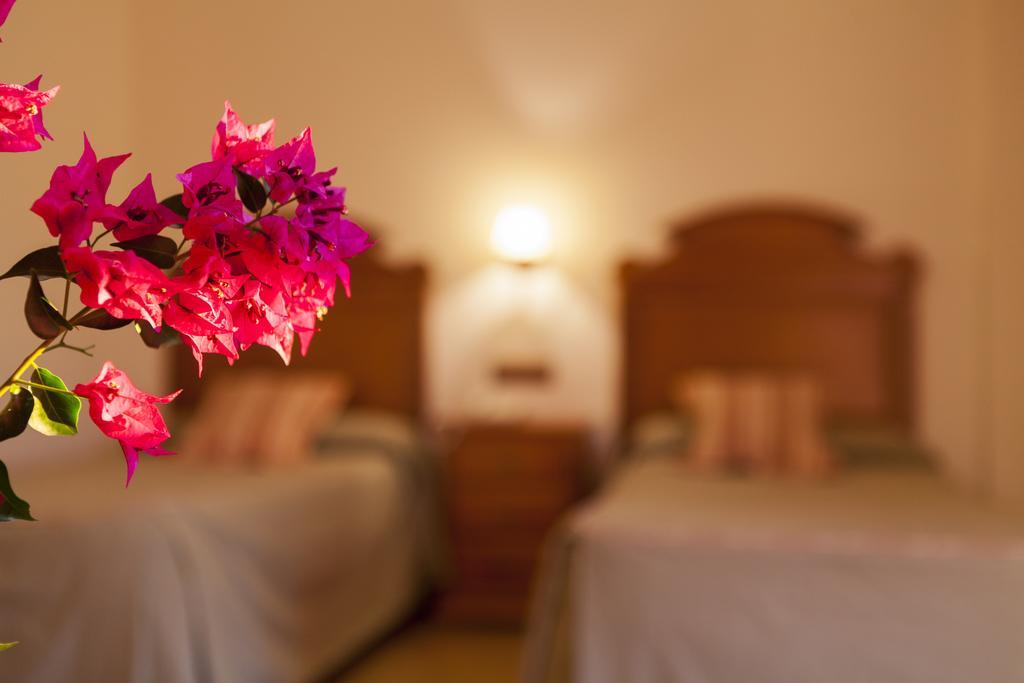 רוס Hotel Paraje La Lambra מראה חיצוני תמונה